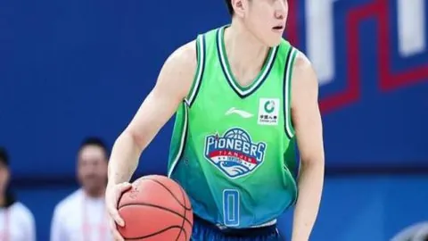 “长春盛大启幕“中国瓦萨”国际滑雪盛事 越野滑雪赛事亮点频现”